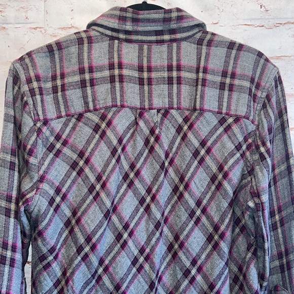 Cabi highland flannel raw hemline #3946 Gray purple fray hem check plaid collar - Picture 7 of 12